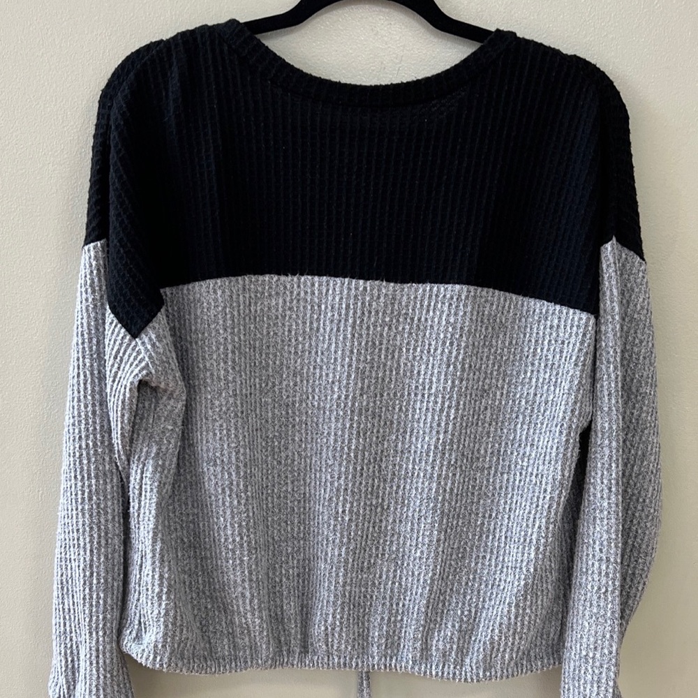 No Boundaries sweater
